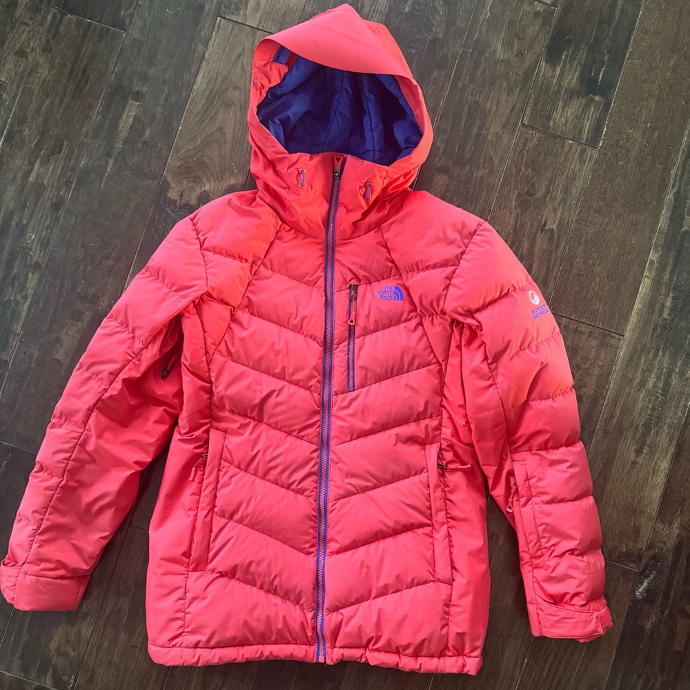 The North Face coral ski jacket - size M